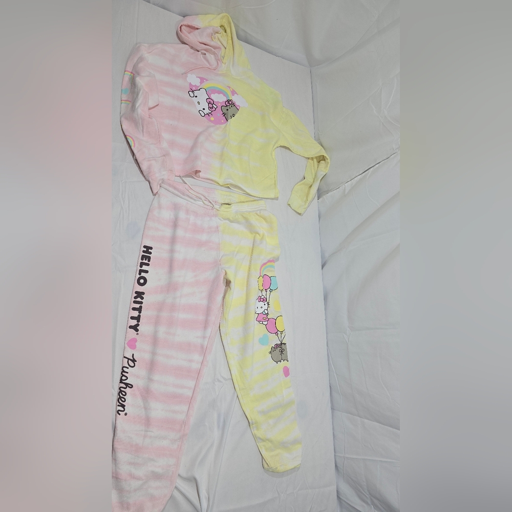 Sanrio Hello Kitty Pastel Pajama Set